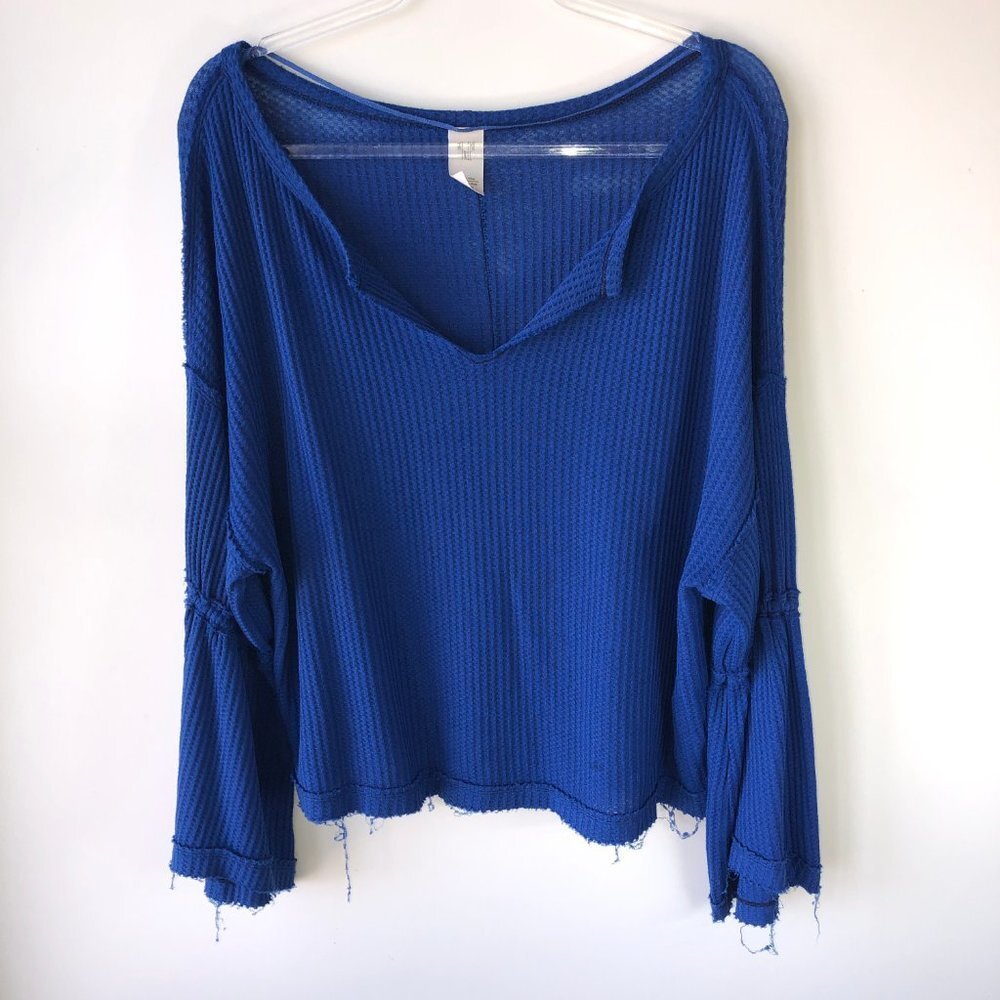 We The Free Cobalt Blue Waffle Split Neck Raw Hem Long Bell Sleeve Top Medium